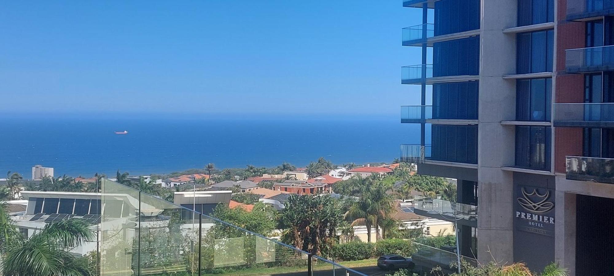 Umhlanga Rox - 2 Bedroom With Sea View Apartment