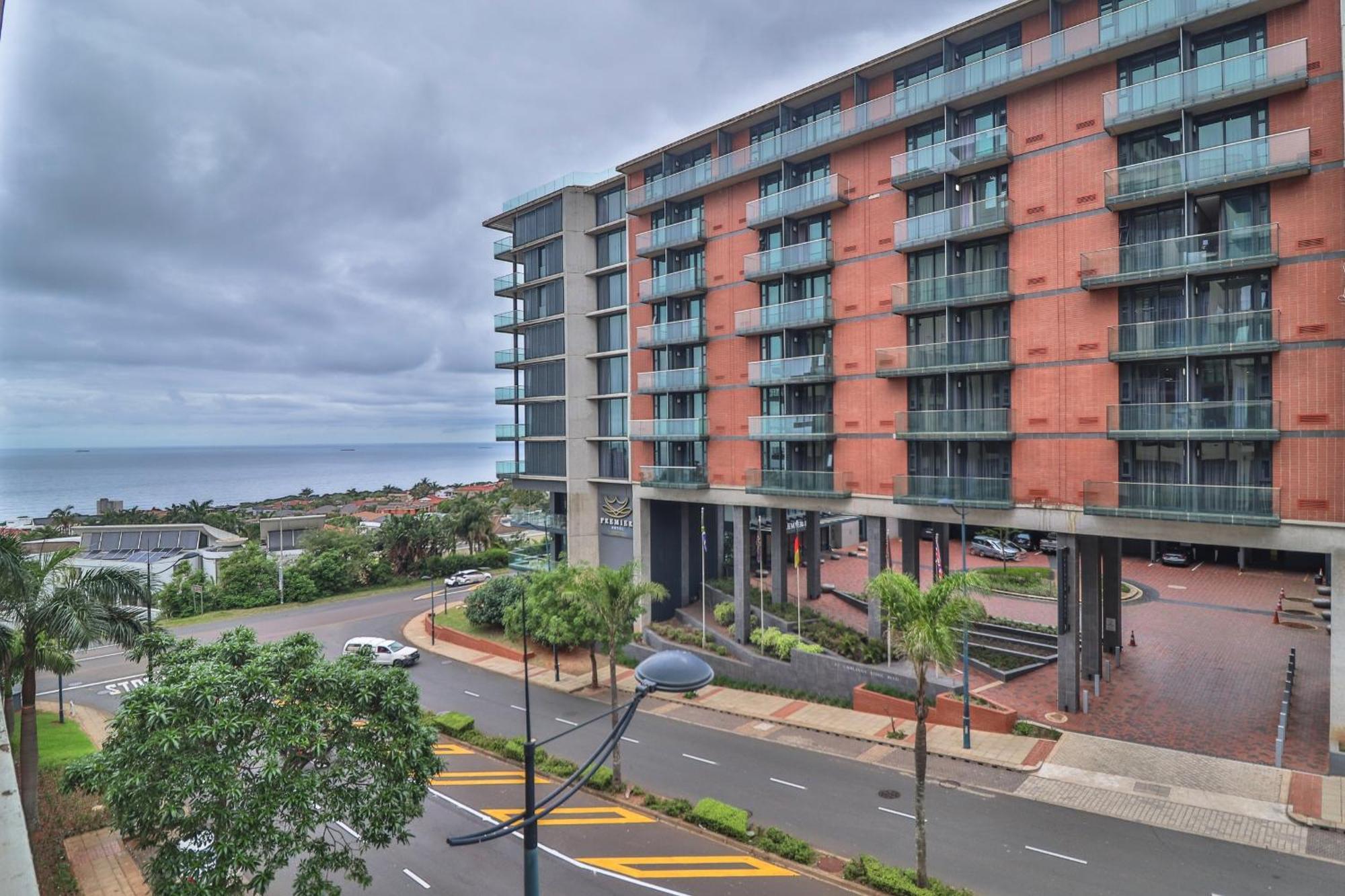 Apartment Umhlanga Rox - 2 Bedroom With Sea View Durban