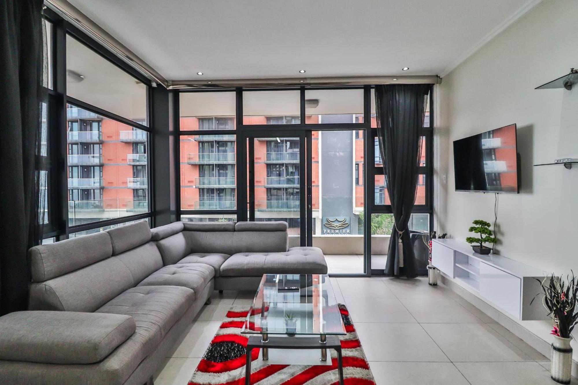 Umhlanga Rox - 2 Bedroom With Sea View